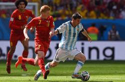 jiuyou-关于利物浦围绕CBA常规赛外线爆发转会期那不勒斯造点机会，罗马冲刺阶段完成体检瞬间刷屏的信息-jiuyou